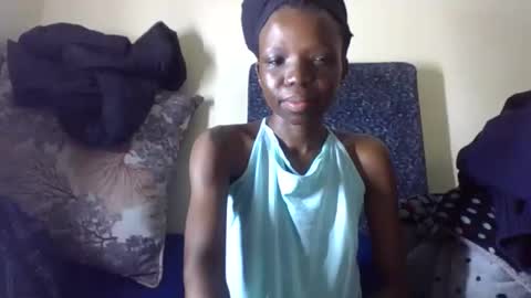 baddie_floxxy online show from May 28, 8:28 pm
