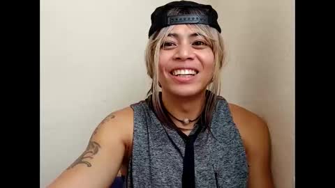 baddiee18 online show from November 9, 8:18 pm