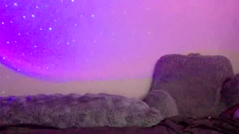 Snapshot of baddiejess618433 chatting on January 13, 4:28 am baddiejess618433 online show from January 13, 4:28 am