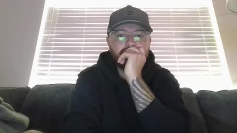 Snapshot of baddydaddy23 chatting on October 4, 5:55 pm Jon online show from October 4, 5:55 pm