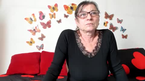 Gina online show from February 20, 1:40 pm