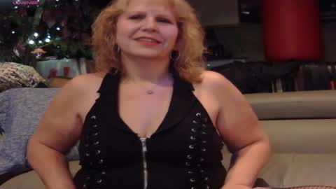 Badgirlpr online show from March 12, 5:24 am