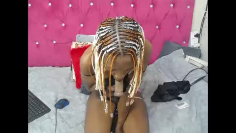 Snapshot of badgirlsexyt chatting on October 25, 1:46 am badgirlsexyt online show from October 25, 1:46 am