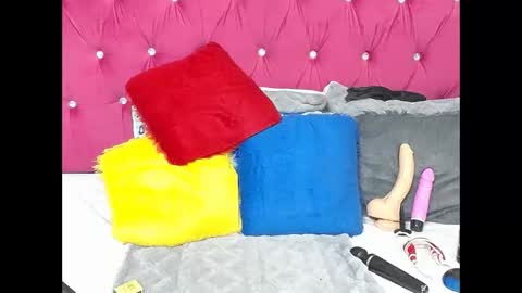 Snapshot of badgirlsexyt chatting on November 22, 6:40 pm badgirlsexyt online show from November 22, 6:40 pm