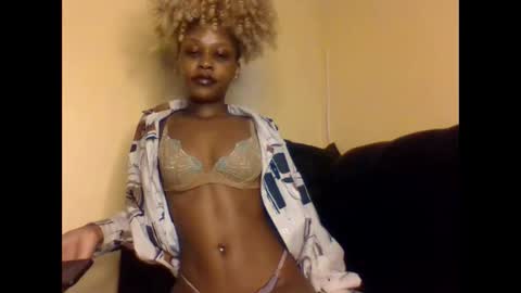 Lily. online show from December 15, 4:28 am