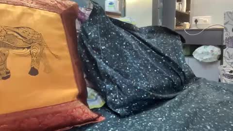 Snapshot of badsins13 chatting on November 10, 4:11 am badsins13 online show from November 10, 4:11 am