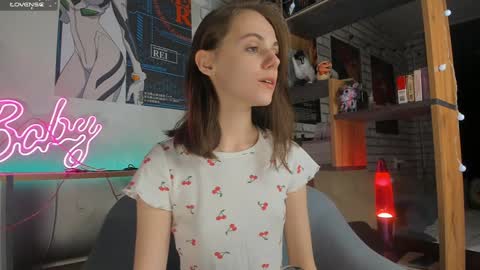 Snapshot of baenova chatting on January 23, 10:44 pm Molly links in bio online show from January 23, 10:44 pm