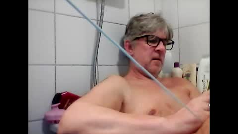 Snapshot of baggelina75 chatting on March 11, 6:52 pm baggelina75 online show from March 11, 6:52 pm