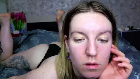 holly online show from March 23, 3:38 pm