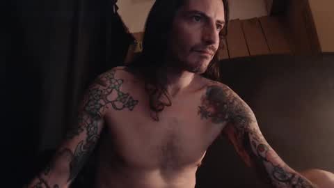 Bailey online show from January 14, 1:26 am