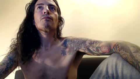 Bailey online show from October 13, 5:57 pm