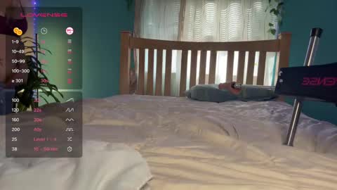 Snapshot of bailijade chatting on January 6, 6:10 pm My name  BailiJade   online show from January 6, 6:10 pm