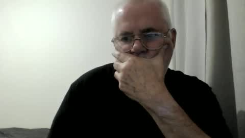 Baker242 online show from November 11, 9:15 pm