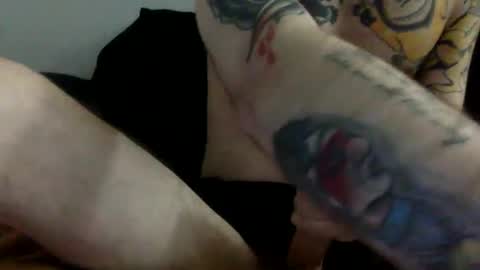 Snapshot of baldxbimbo chatting on October 1, 9:54 pm BALD BIMBO online show from October 1, 9:54 pm