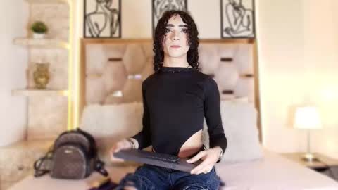 ballesteros_ online show from December 1, 3:55 am