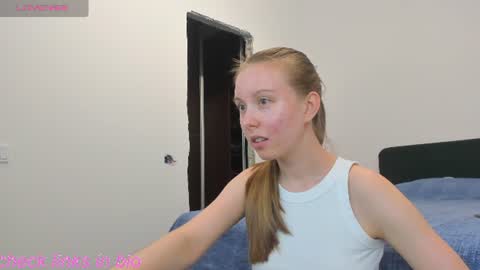 Kira online show from July 11, 7:05 pm