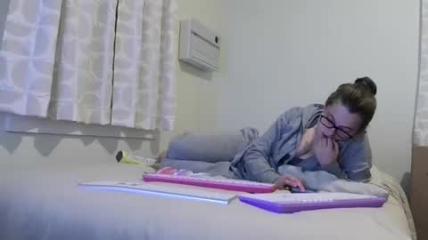 bambiboo8113 online show from November 21, 3:05 am