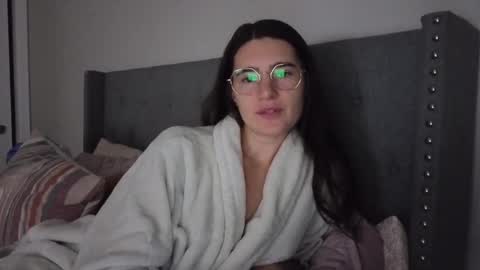 Snapshot of bambifarrina chatting on November 9, 11:14 pm bambifarrina online show from November 9, 11:14 pm