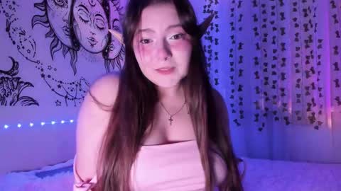 Snapshot of bambimayy chatting on December 21, 5:09 pm May 3 online show from December 21, 5:09 pm