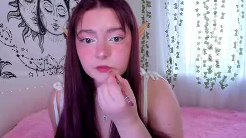 Snapshot of bambimayy chatting on January 13, 11:15 am May 3 online show from January 13, 11:15 am