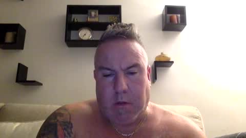 banana5289 online show from February 1, 12:05 pm