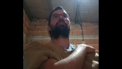 Ezequiel online show from October 15, 2:11 am