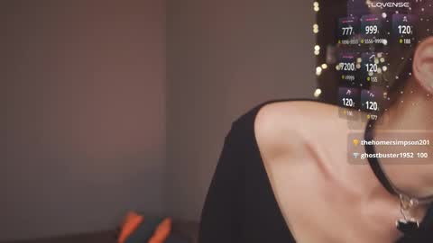 Ellen and  online show from February 14, 10:59 am