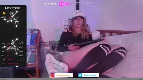 Snapshot of bandit_monkey chatting on March 1, 7:10 am V E R O N I C A online show from March 1, 7:10 am