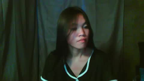 baninay810654 online show from April 6, 12:19 am