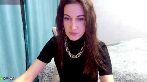 Emma online show from May 26, 7:10 pm