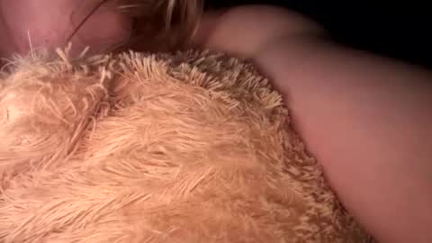 Snapshot of barbara53000 chatting on October 20, 2:45 am charliejones online show from October 20, 2:45 am