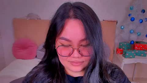 Barbie Kim online show from December 22, 1:55 am