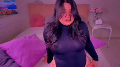 Barbie Kim online show from February 17, 8:58 pm