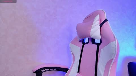 barbara_dennis online show from December 7, 12:52 am