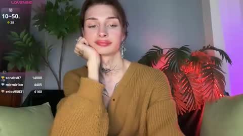 Snapshot of barbie_bi chatting on January 11, 3:31 pm My name is Molly. Please say hello I like talking to you. If you have any wishes or obscene desires please use the tip menu online show from January 11, 3:31 pm