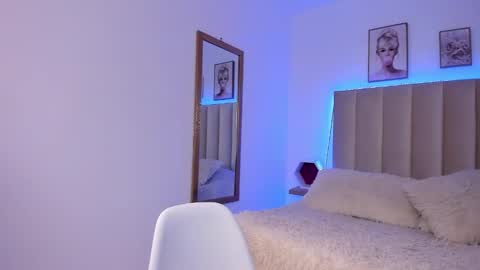 Snapshot of barbie_ev chatting on January 7, 8:31 pm Barbara online show from January 7, 8:31 pm