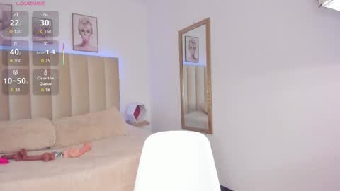 Snapshot of barbie_ev chatting on September 9, 4:45 am Barbara online show from September 9, 4:45 am