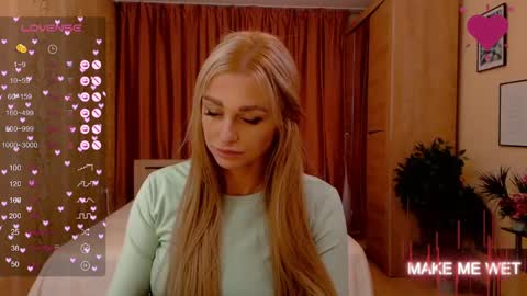 Snapshot of barbie_kiss1 chatting on December 12, 4:48 am barbie online show from December 12, 4:48 am