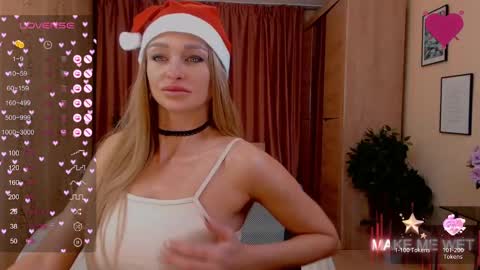 Snapshot of barbie_kiss1 chatting on December 26, 1:18 am barbie online show from December 26, 1:18 am