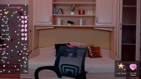 Snapshot of barbie_kiss1 chatting on January 9, 1:50 am barbie online show from January 9, 1:50 am