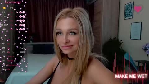 Snapshot of barbie_kiss1 chatting on January 24, 7:08 am barbie online show from January 24, 7:08 am