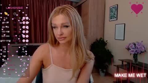 Snapshot of barbie_kiss1 chatting on January 25, 1:10 am barbie online show from January 25, 1:10 am