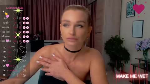 Snapshot of barbie_kiss1 chatting on March 7, 4:24 am barbie online show from March 7, 4:24 am