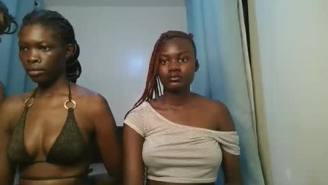 queen online show from November 19, 10:43 pm