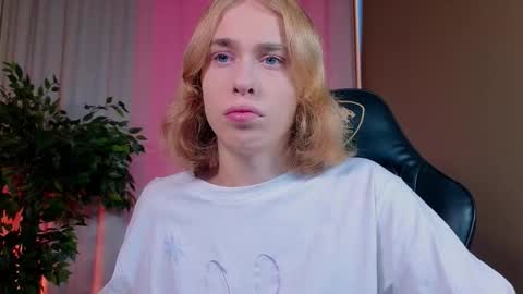 barbie_richy online show from October 1, 5:35 am