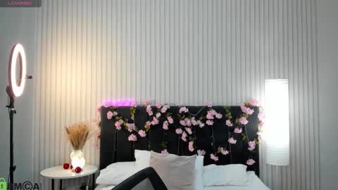 Barbie Staze online show from November 6, 2:34 am