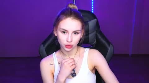 Eva online show from March 4, 1:17 pm