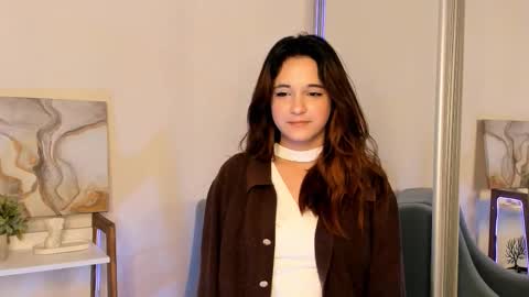 Snapshot of barbramcknight chatting on February 26, 2:16 pm Darby online show from February 26, 2:16 pm