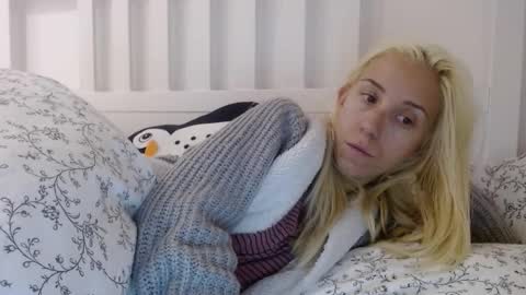 Lena online show from September 9, 9:31 am