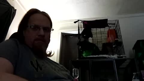 Snapshot of barrett4200 chatting on February 22, 9:57 pm barrett4200 online show from February 22, 9:57 pm